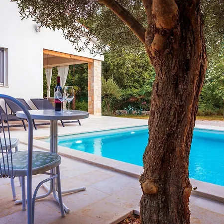 Villa Nevera Omišalj