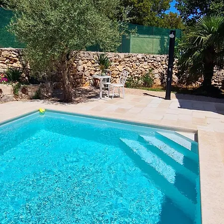 Nevera Villa Omisalj