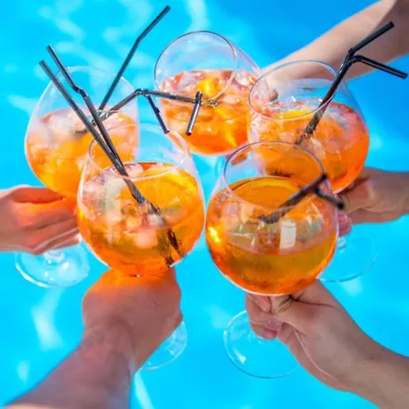 빌라 Nevera 오미살즈